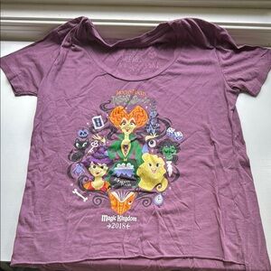 Disney Parks Hocus Pocus Villain Spelltacular t-shirt size S